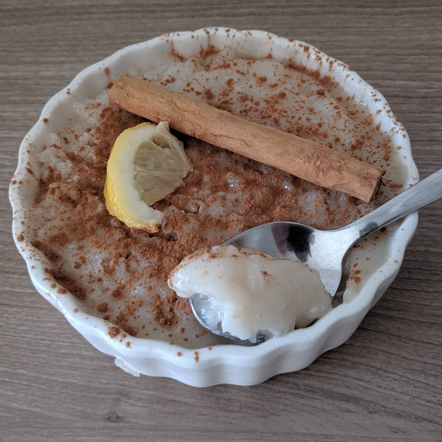 Arroz con leche de coco especiado