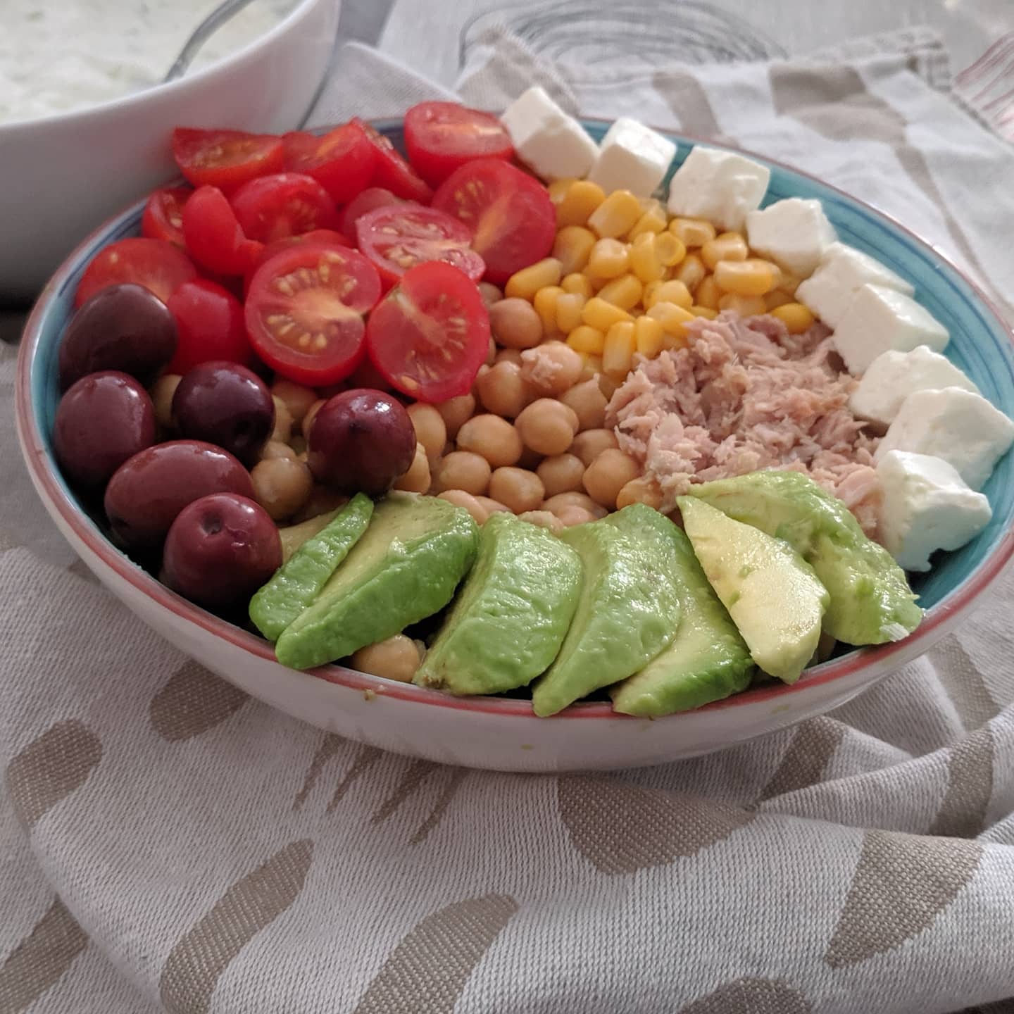 Buddha bowl de garbanzos con tzatziki