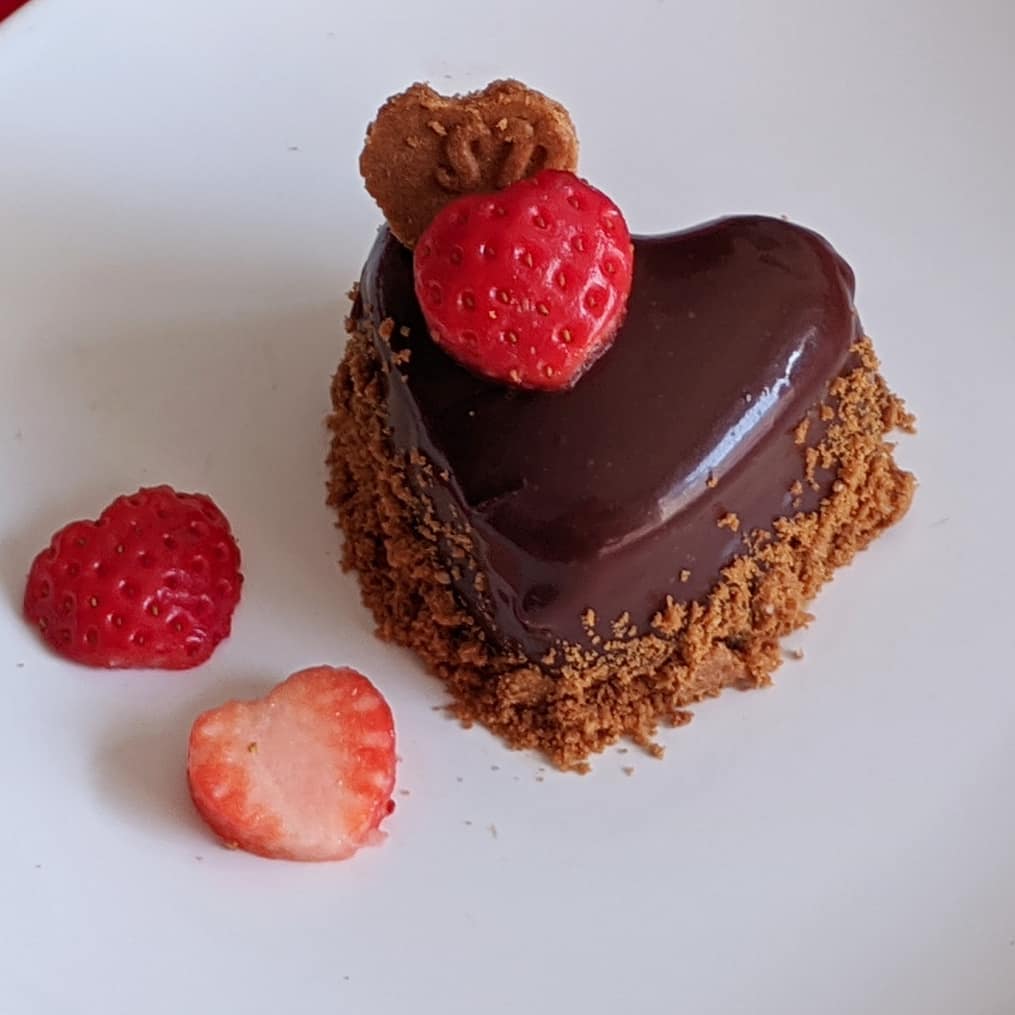 Corazones de texturas de chocolate