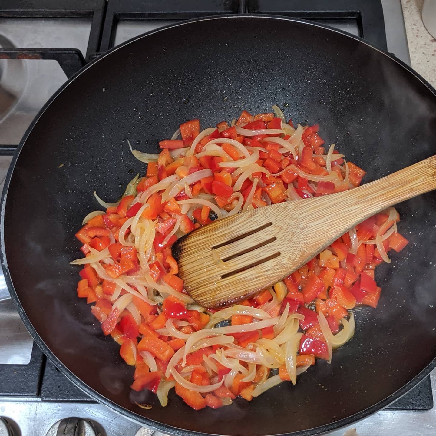 Garbanzos con coco, curry y arroz