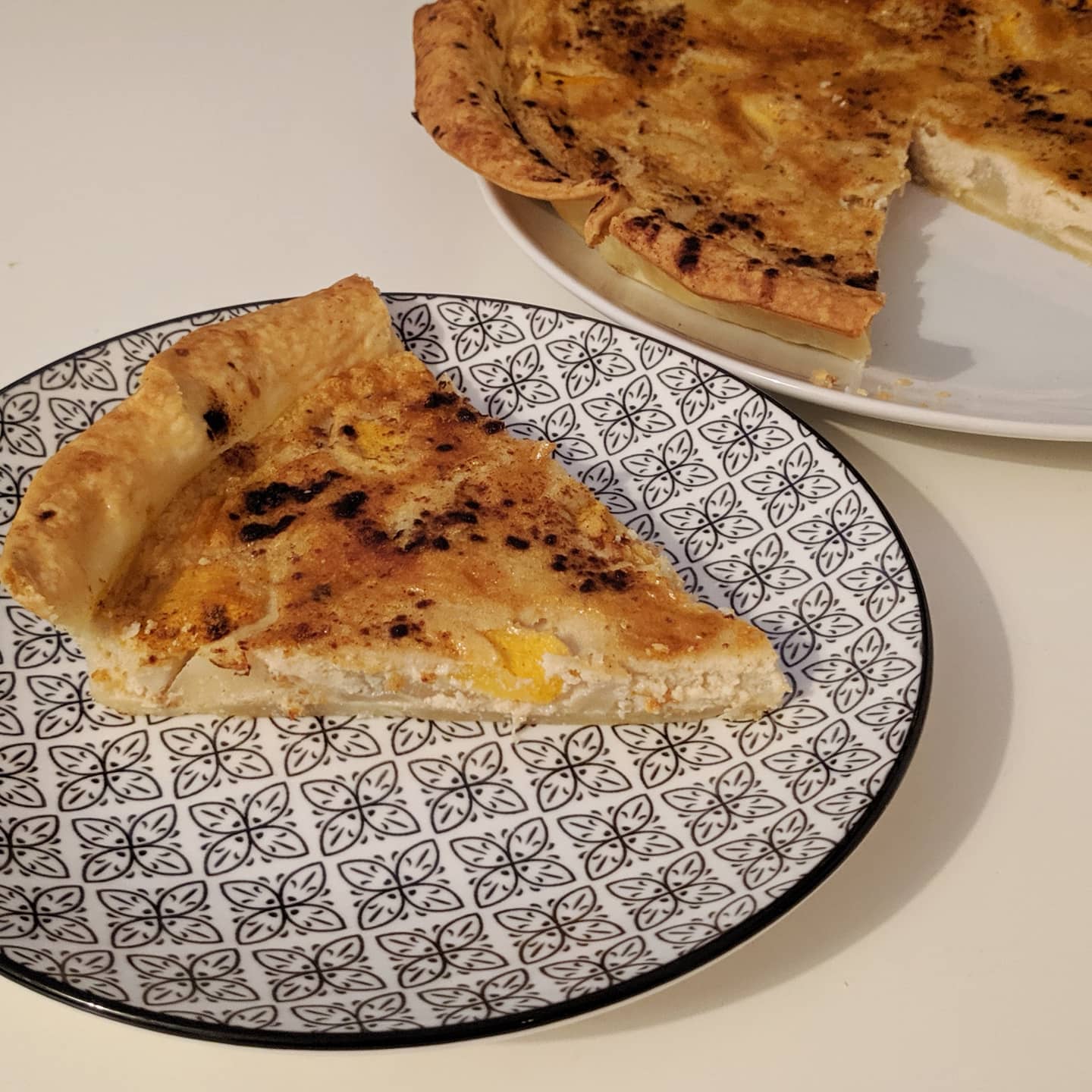 Healthy peach and pear mascarpone pie/Tarta saludable de melocotón y pera con mascarpone