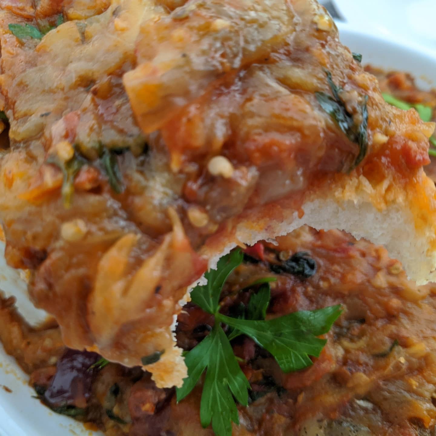 Maakouda vegano y zaalouk de berenjenas