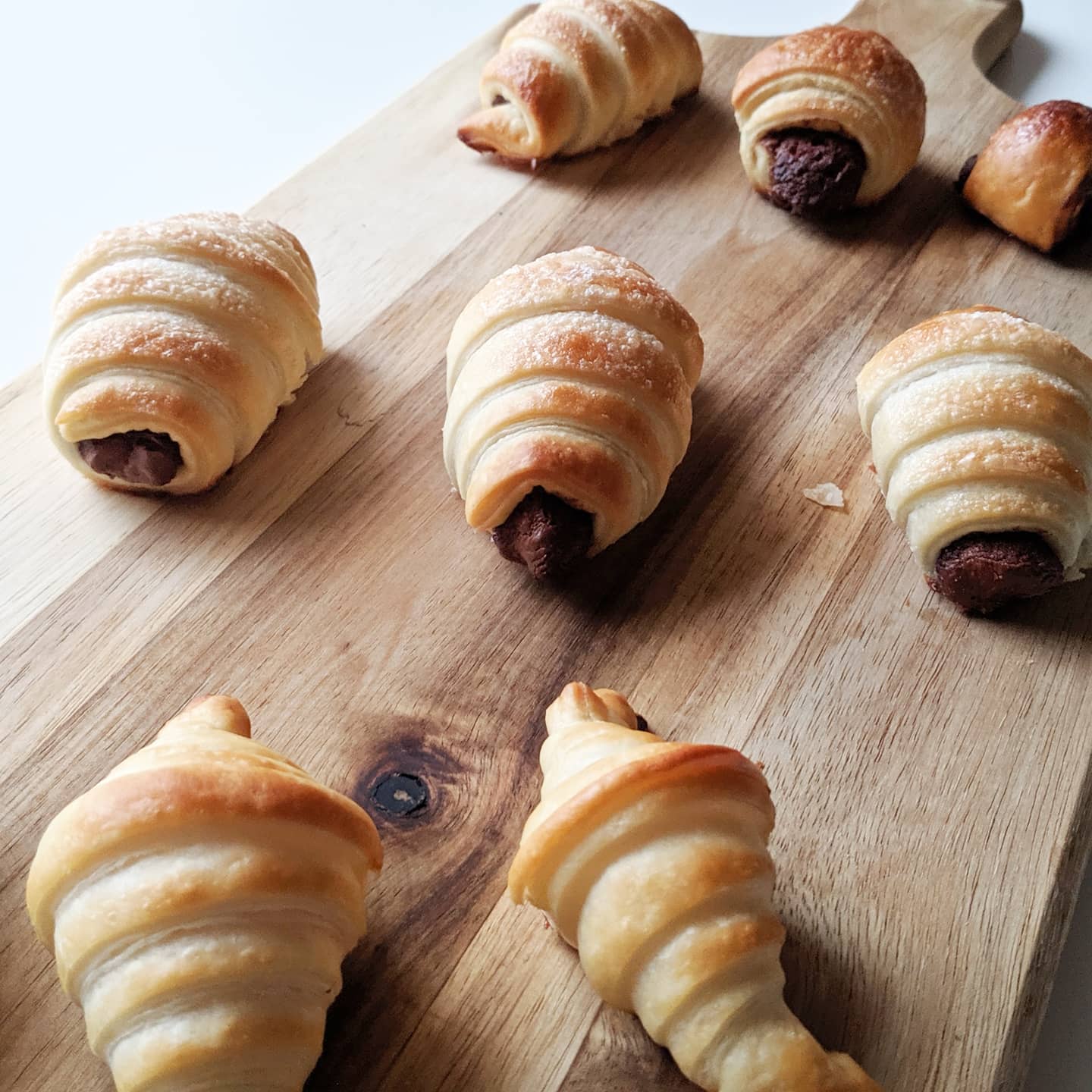 Mini croissants y mini napolitanas con nutella y normales