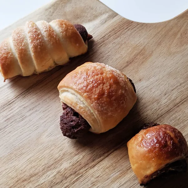 Mini croissants y mini napolitanas con nutella y normales