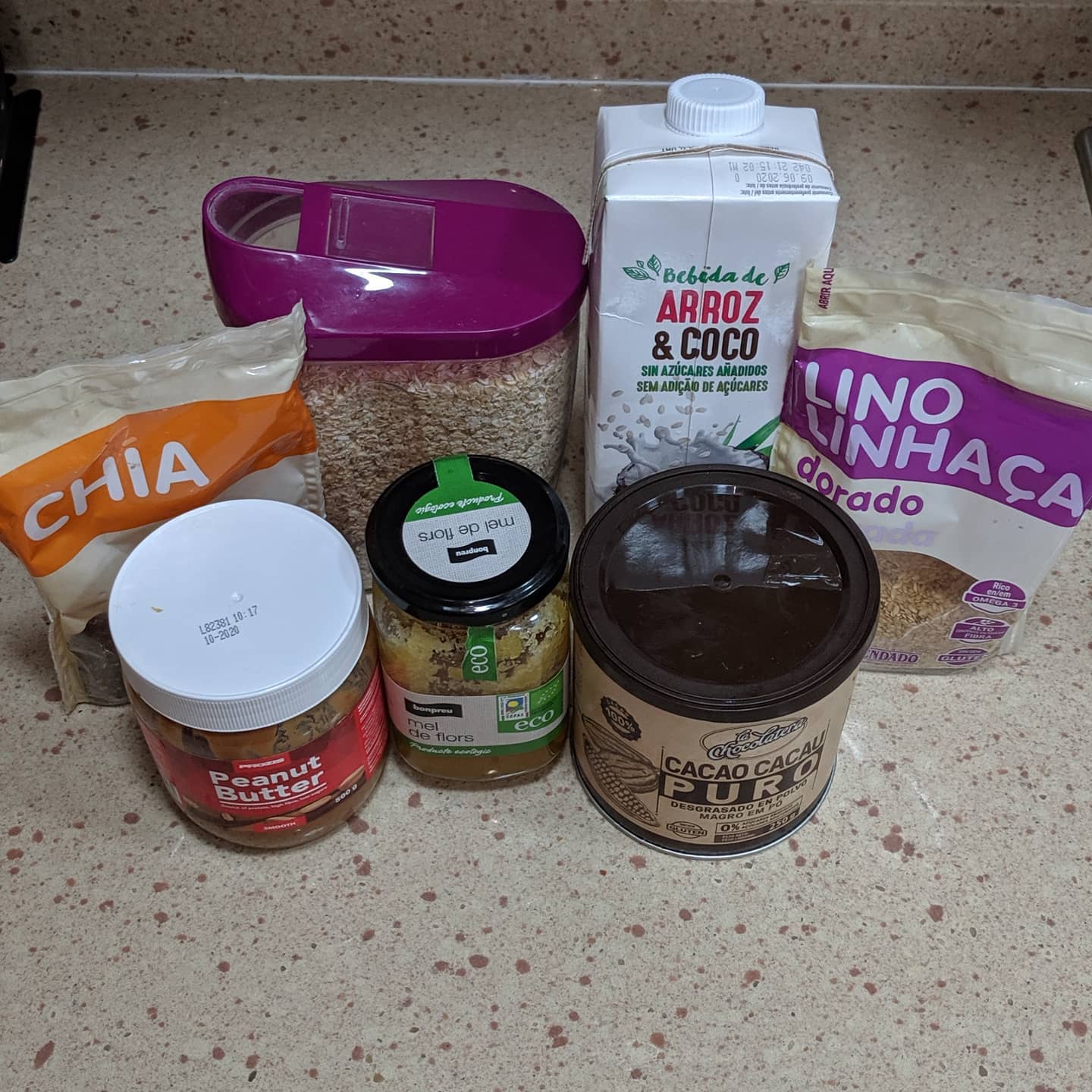 Overnight oats de crema de cacahuete y cacao