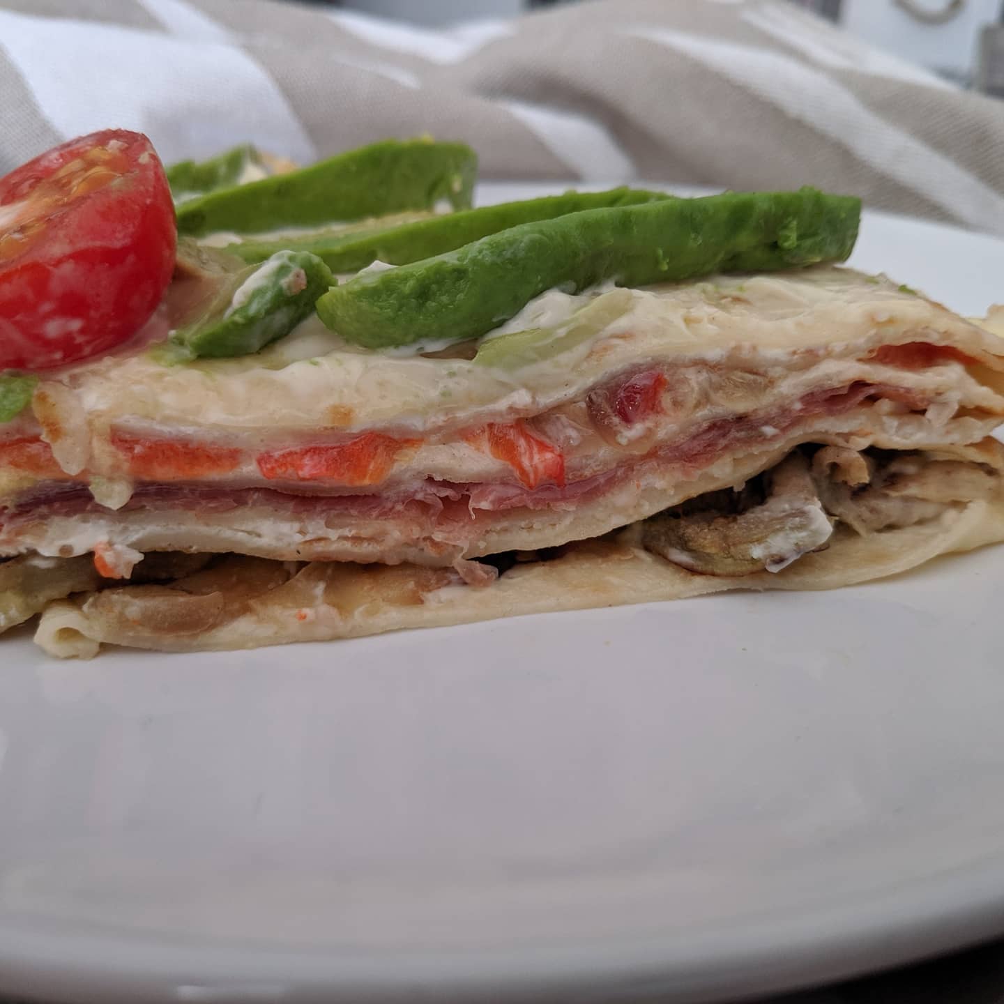 Pastel salado de crepes