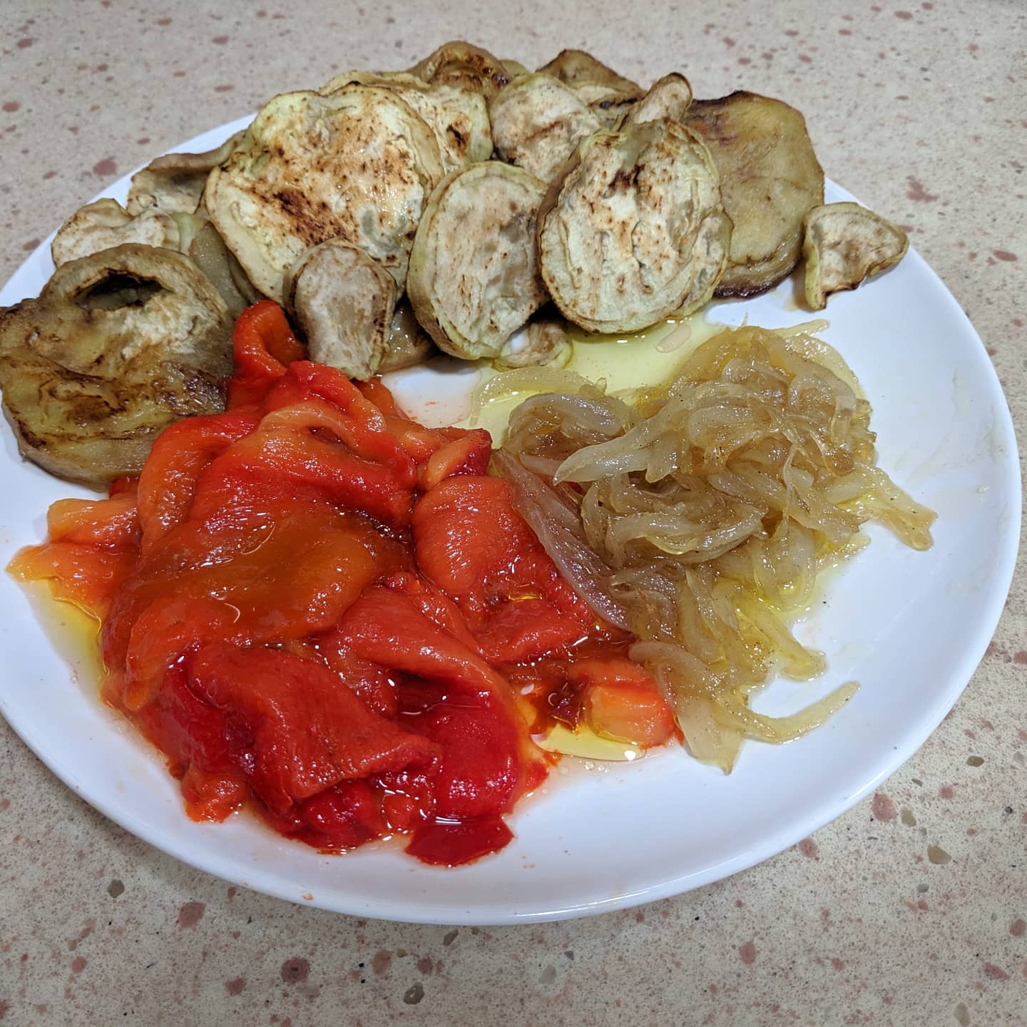 Pastel salado de crepes