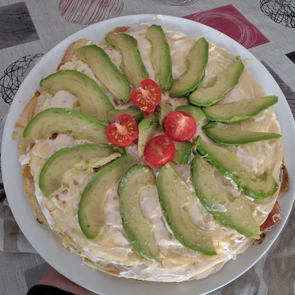 Pastel salado de crepes