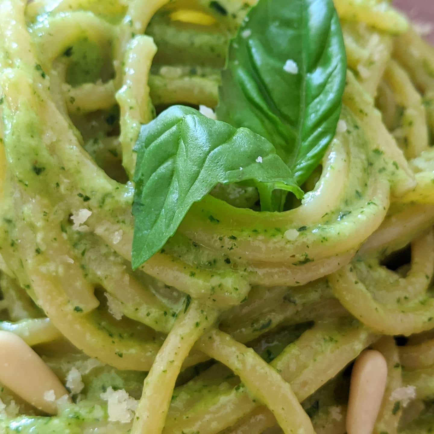 Spaghetti al pesto