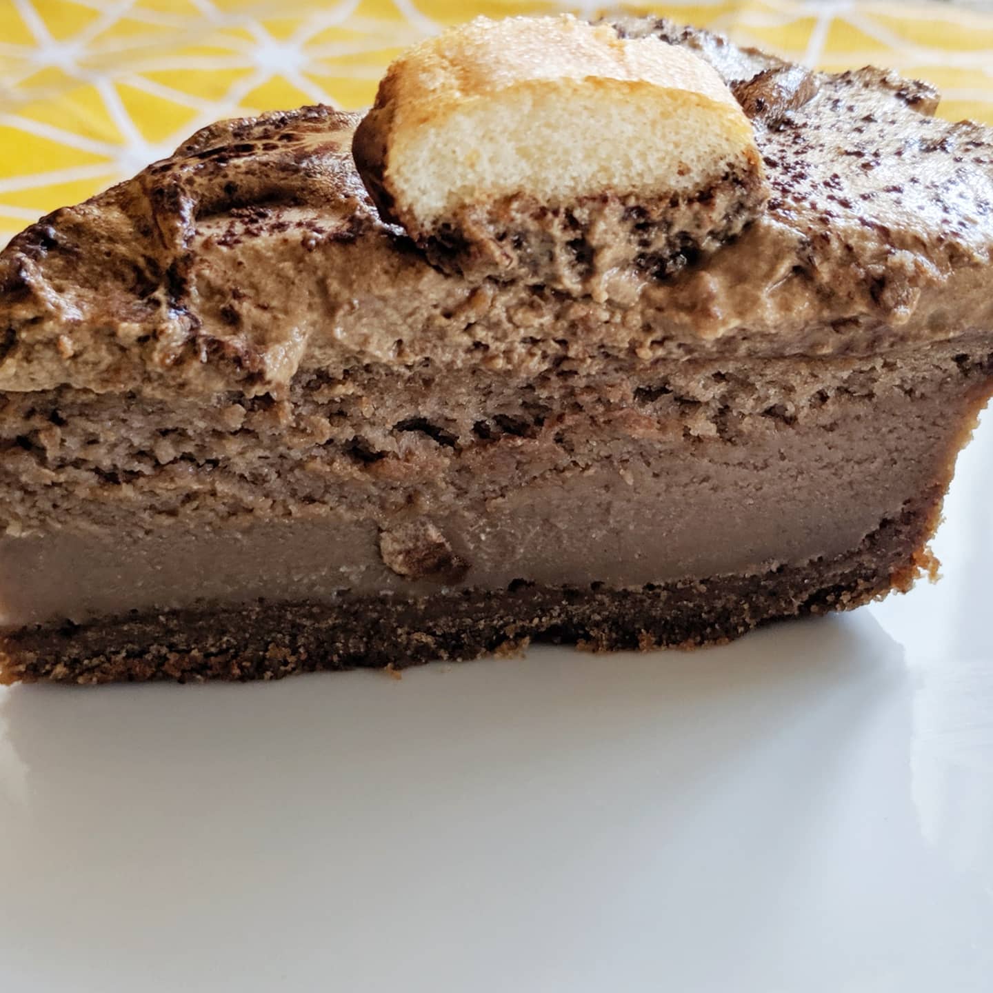 Tiramisu cheesecake with dalgona cream