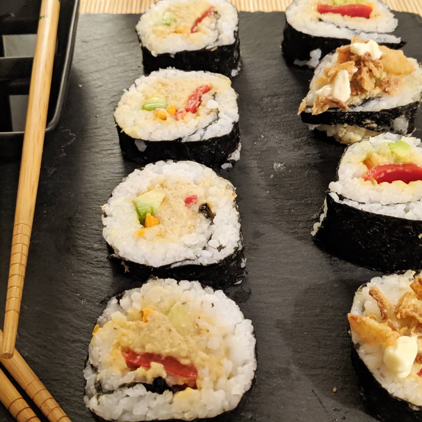 Vegan hummus sushi